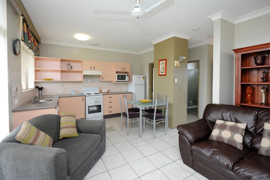 Aparthotel The Tahitian Coffs Harbour Pokój zdjęcie