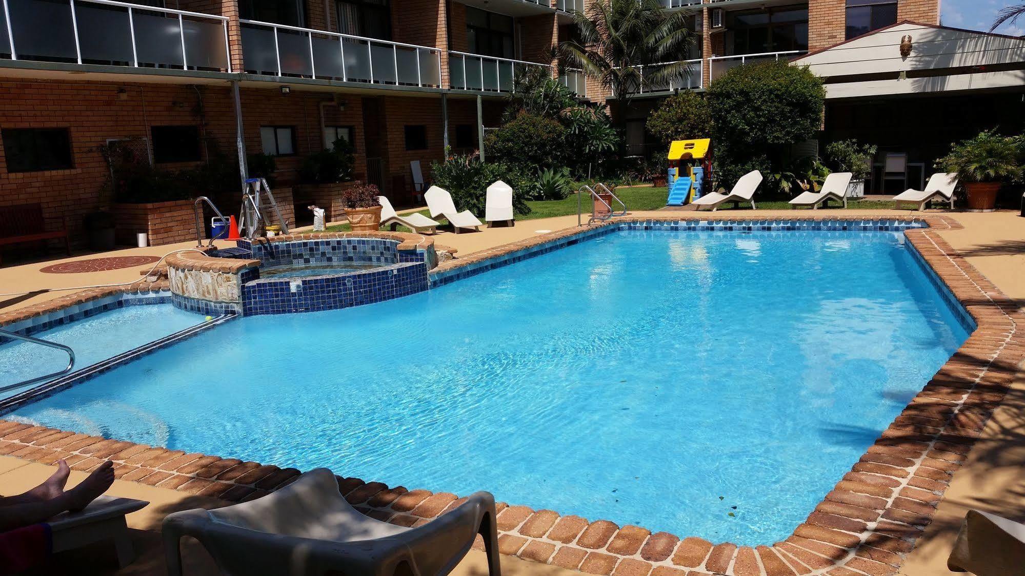 Aparthotel The Tahitian Coffs Harbour Zewnętrze zdjęcie